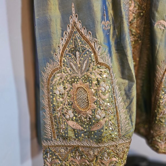 Authentic Sari Place Dress - Picture 5 of 6